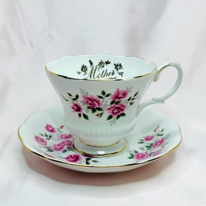 Royal Albert “Mother” Teacup and Saucer Set – Pink Rose Floral Design, 1970s Vintage, Fine Bone China