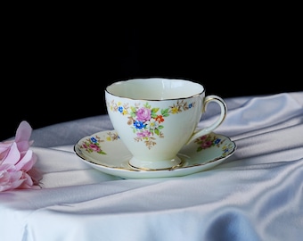 Vintage Foley China Floral Spray Teacup and Saucer – Pink Roses, Cream Ground, Brown-Gold Foliage, Scalloped Rim, Bone China, England 1940s
