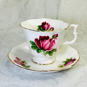 Vintage Royal Albert Bone China Teacup & Saucer Set - Large Pink Rose Floral Design, Gold Trim, Scalloped Edge, 1960s England Replacement