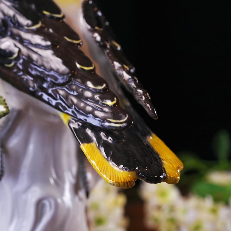 Antique Meissen Porcelain Golden Oriole – After J.J. Kändler, Model No. 820, First Quality Crossed Swords, "Germany" Export Mark, 1891–1918 image 11