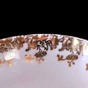 Vintage Royal Albert Cobalt Blue & Gold Teacup Saucer Set – Dense Gold Floral Garland, Scalloped Rim, Pattern 4596, Bone China England 1950s image 6