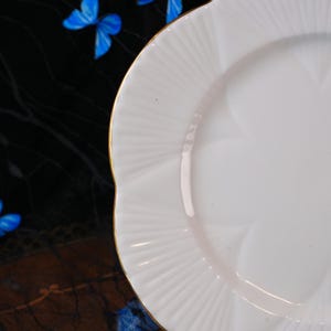 Vintage Shelley Dainty White Fluted Bone China Plate – Scalloped Gold Rim, Ribbed Radiating Panels, Salad Dessert Tea Dish, England 1950s image 3