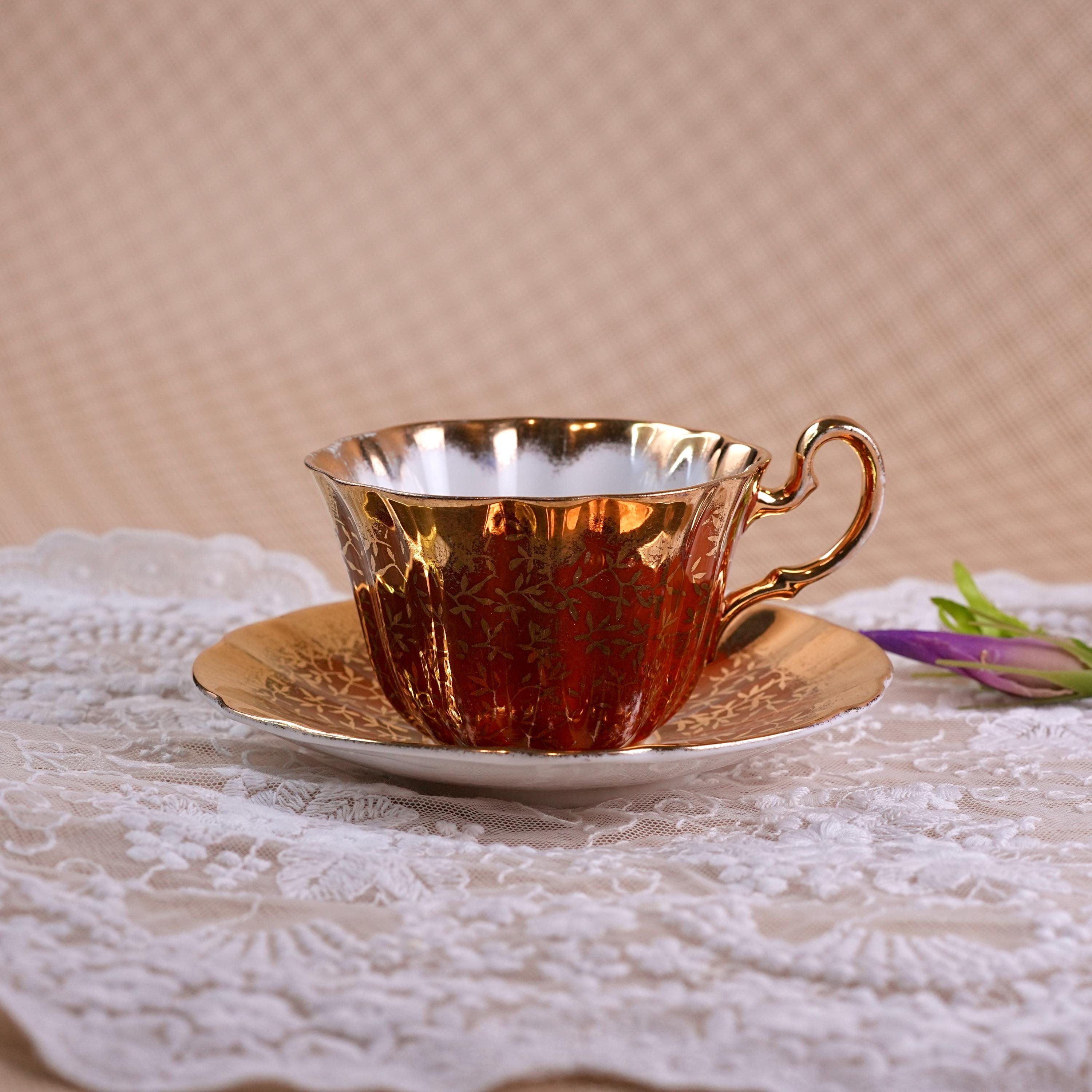 Adderley BONE CHINA ティーカップ・皿セット　ヴィンテージ William A Adderley & co Tea Set - The Vintage Teacup