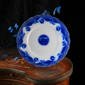Antique New Wharf Pottery Geneva Flow Blue Plate 10” – Art Nouveau Cobalt Tulips, Semi-Porcelain Staffordshire England, Scalloped Rim, 1890s image 1