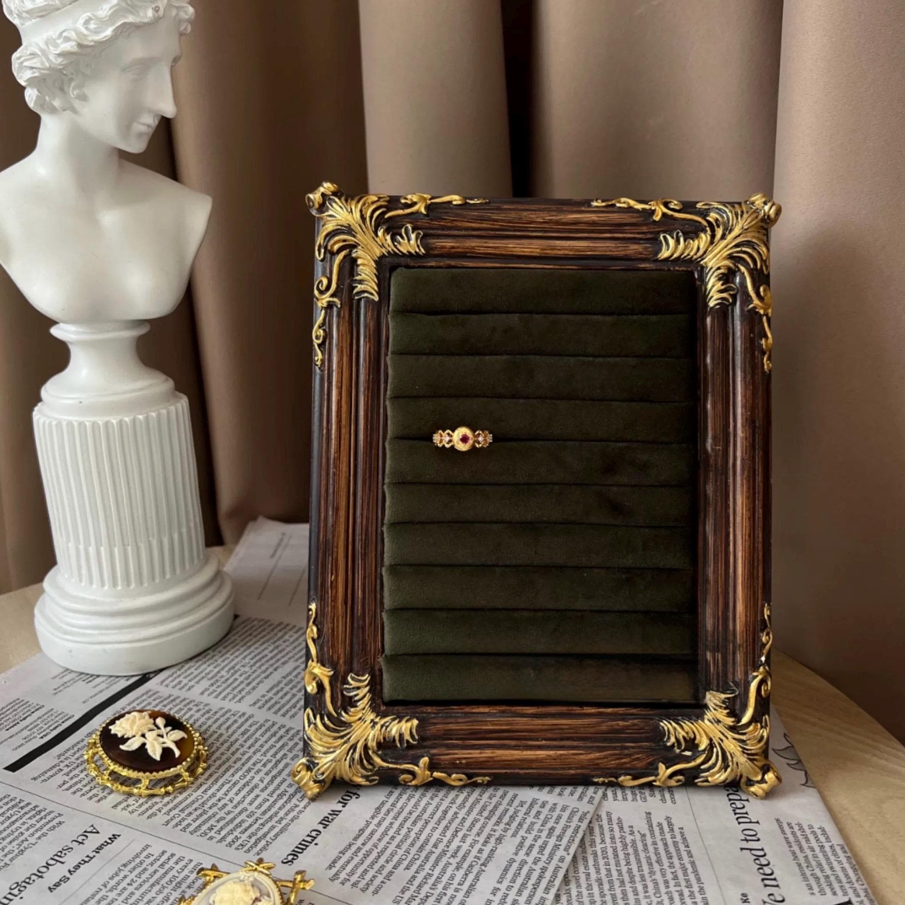 Ring Display Stands