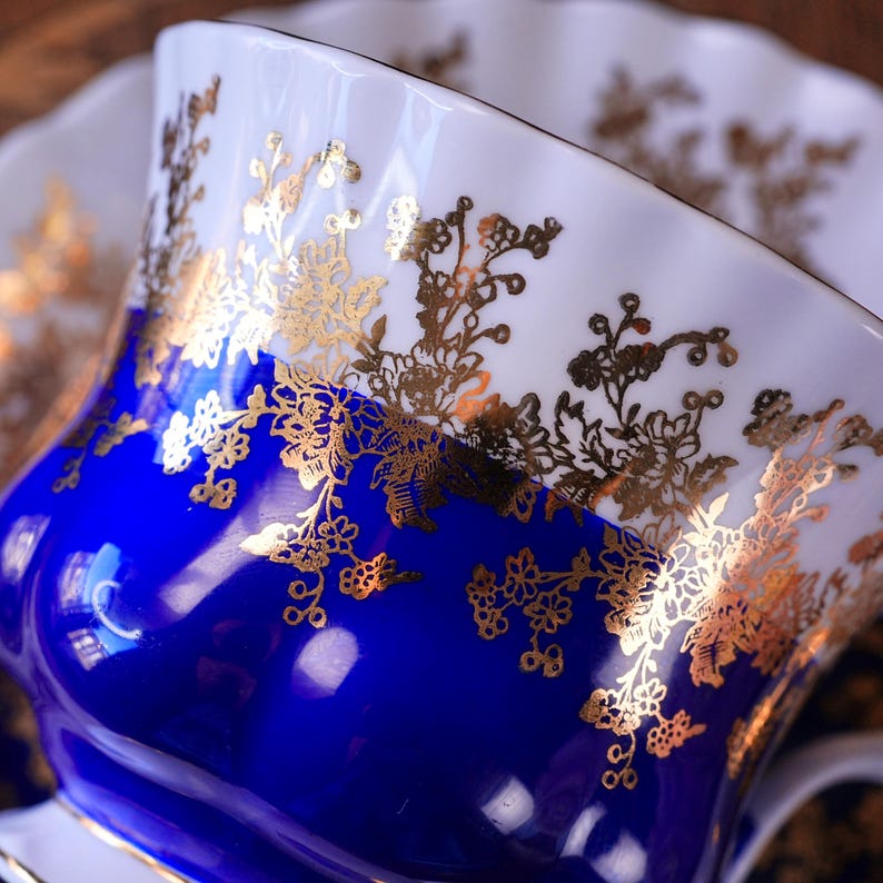 Vintage Royal Albert Cobalt Blue & Gold Teacup Saucer Set – Dense Gold Floral Garland, Scalloped Rim, Pattern 4596, Bone China England 1950s image 8