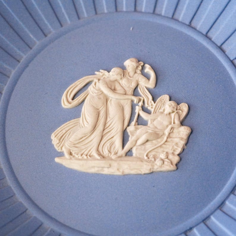 Vintage Wedgwood Pale Blue Jasperware Miniature Fluted Tray – Classical Sprig Center, Sunburst Rim, Original Box J1000 / 3672, England 1990s image 4
