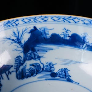 Antique Nanking Cargo Batavian Ware Bowl c.1752 – Café au Lait, Blue & White Landscape, Christie's Label, Shipwreck Porcelain image 7