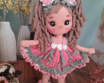 Patrón de crochet para muñeca Linda Amigurumi, 30 cm (PDF)