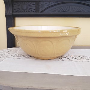 Vintage Gripstand TG Green Ltd England Large Yellow Ware Mixing Bowl