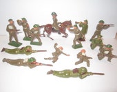 Vintage Mid Century 14 pc Lot of Lead Toy WW1 Soldiers Made in England