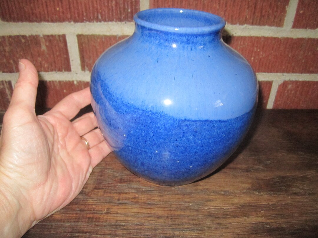 Vintage Modernist 6" Pottery Vase With Beautiful Blue Glossy Drip Glaze ...
