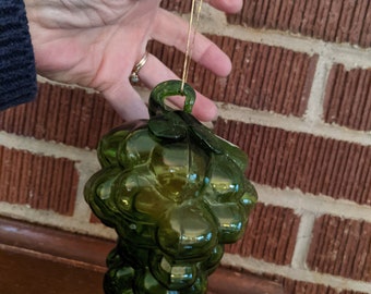 Vintage Large Green Glass Grapes Cluster Ornament