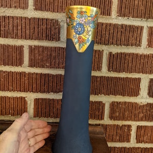 Antique c1900 Count Thun Vienna Austria  12&quot; Porcelain Vase