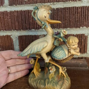 ANRI (アンリ)女の子とアヒル Wood Carving by ANRI ANRI (アンリ)女の子とアヒル Wood Carving by ANRI Anri Vintage Wood