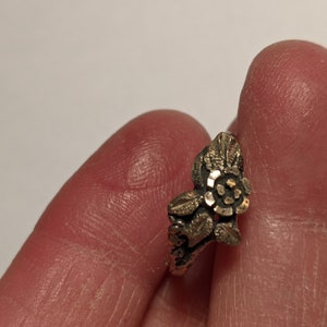 Vintage Sterling Silver Modernist Flower Size 6 Ring