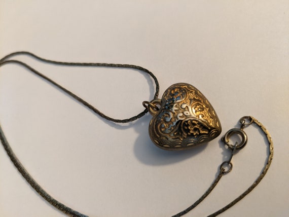 Vintage Silvertone Necklace with Puffy Heart Pend… - image 2