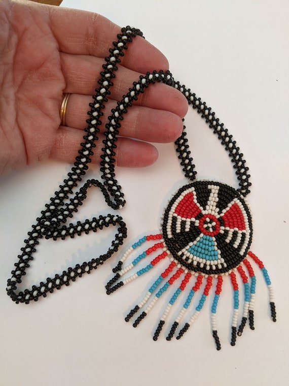 Vintage Beaded Native American Indian Design Larg… - image 1