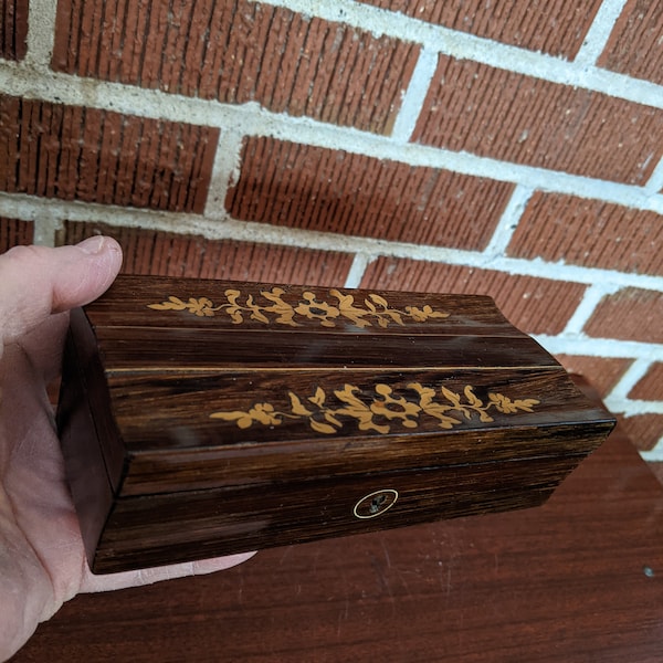 Antique Beautiful Inlaid Wood Marquetry Box