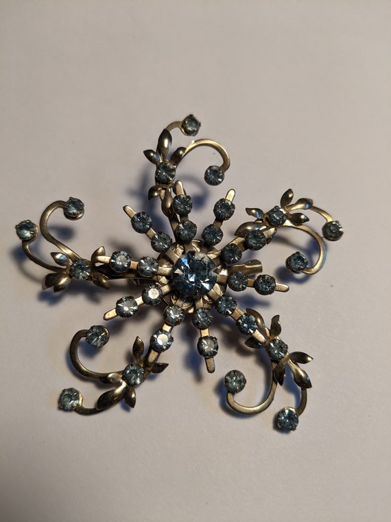 Vintage Beautiful Large Blue Rhinestone Silverton… - image 2