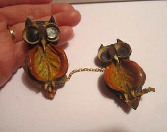 Vintage Large Fun Owl Brooch PAIR Connected by Chain