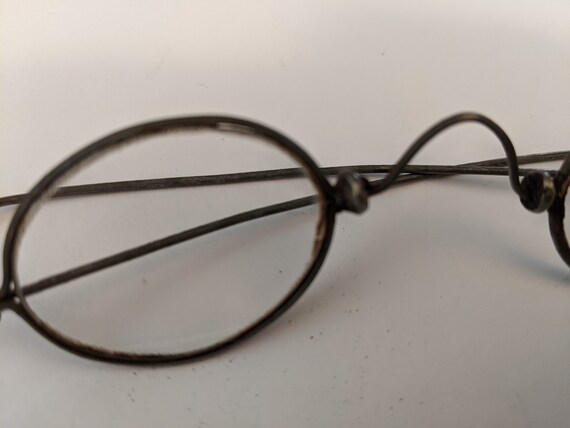 Antique Wire Rim Eyeglasses and Metal Case with E… - image 3