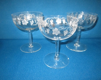 Vintage 1940s Lot of 3 Elegant Matching Etched Crystal Stemware Champagne Cocktail Goblets with Grapevine Design