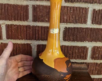 Vintage 1970s Modern Royal Haeger Pottery Earth Graphics Wrap 10" Vase with Label