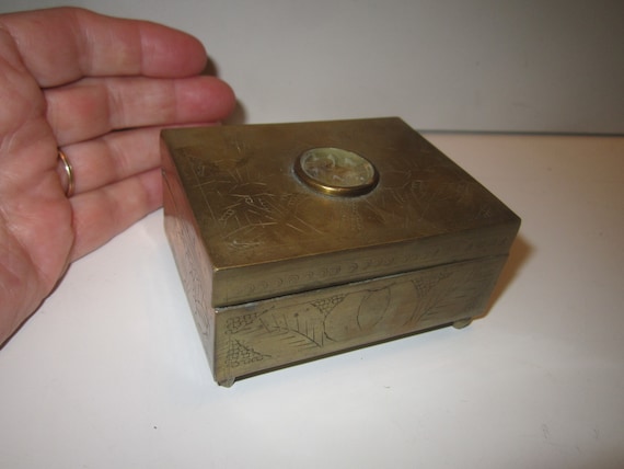 Vintage Chinese Export Brass Trinket Box with Car… - image 1