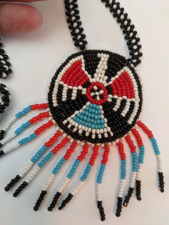 Vintage Beaded Native American Indian Design Larg… - image 2