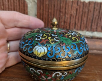 Vintage Chinese Export Champleve Cloisonne Floral Enamel Little Round Keepsake Box