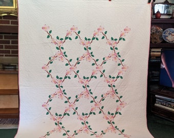 Vintage 1940s Handsewn Cotton Applique Pink Desert Rose Quilt