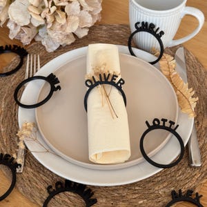 Serviettenringe personalisiert | Namensringe für die Tischdeko | Platzkarten Alternative für Hochzeit, Taufe, Geburtstag, Party & Feier |