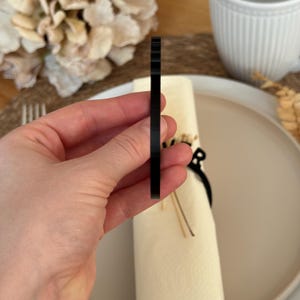 Serviettenringe personalisiert | Namensringe für die Tischdeko | Platzkarten Alternative für Hochzeit, Taufe, Geburtstag, Party & Feier |