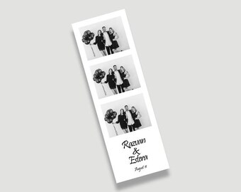 Puede incluir: Una tira de cabina de fotos en blanco y negro con tres fotos de un grupo de personas sosteniendo globos negros. El texto "Razvan & Estera August 11" está en la parte inferior de la tira.