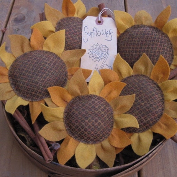 Sunflower Bowl Fillers/Tucks / Hand Stitched Flowers