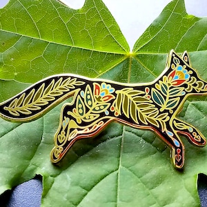 Folk Fox hard enamel pin