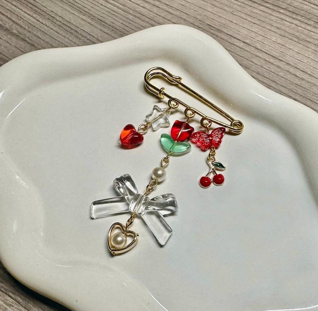 Red and Gold Pearly Cherry Safety Pin Keychain/shoe Charm  display picture 3
