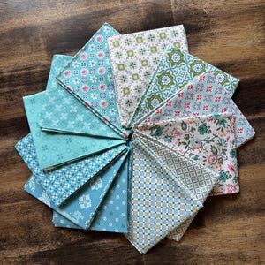 Riley Blake Blue Fat Quarter Bundle - Lori Holt - Piece and Plenty - Blue Fabric Bundle - Floral Fabric - 12 Piece Fabric Bundle