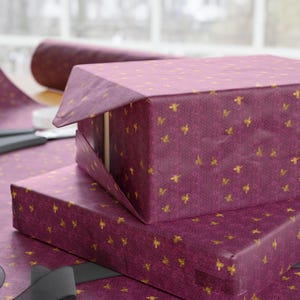 Bumble Bee Baby Shower Wrapping Paper: Eco-Friendly Gift Wrap