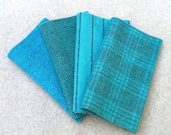 手染めフェルトウール、アクアマリン、鮮やかなターコイズブルーの4ピースセット。ラグフッキング、アップリケ、クラフトに最適。