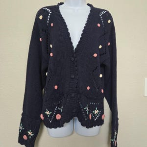 Vintage 90s 62 East Floral Embroidered Knit Grandma Cardigan Size Large Womens