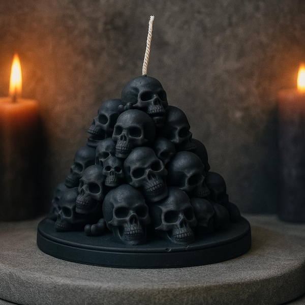 Handmade Skull Mountain Candle: Gothic Soy Wax Sculpture