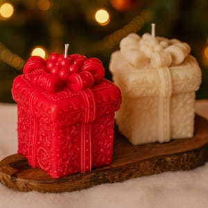 Festive Christmas Gift Candle-Holiday Scents for Home Decor, Holiday Decor Candle, Winter Candle, Unique Gift Idea, Secret Santa Gift