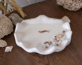 Handcrafted Shell Embedded Soy Candle: Gypsum Container, Wood Wick