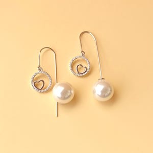 Pearl Drop Earrings, Pearl Earrings, Dainty Pearl Earrings, Unique Jewelry, Pearl, Statement, Custom Made Earrings, Glamorous Earrings