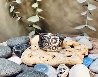 Vintage Floral Spoon Ring, 1950 Rogers Silverware, Size 7