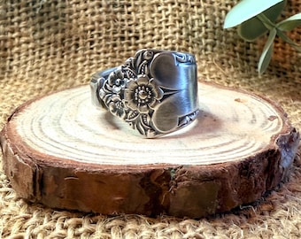 Vintage Starlight Spoon Ring: Silverplate Midcentury Jewelry, Size 8.75