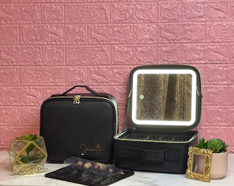 Personalized Makeup Bag Travel Case With Led Mirror,Cosmetic Bag With Rechargeable Lighted Mirror, Portable Makeup Box With Mirror And Light