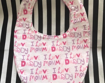 I love mommy and daddy baby bib